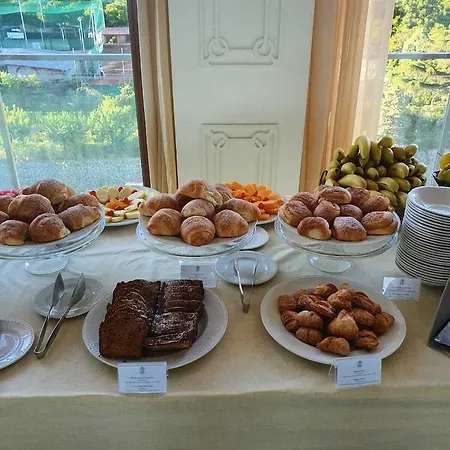 Hotel Grand Flora 4*