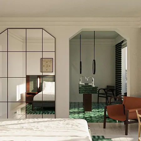 Hotel Grand Flora