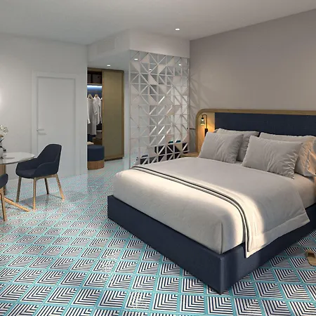 Hotel Grand Flora