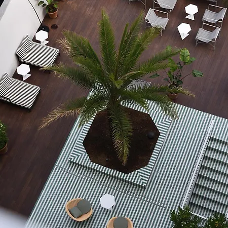 Grand Flora Hotel 4*
