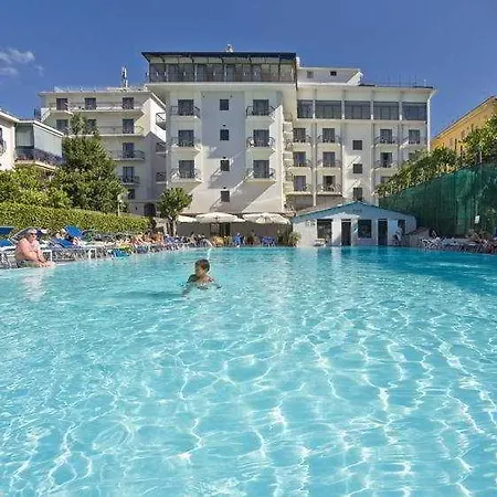 Grand Flora 4* Sorrento