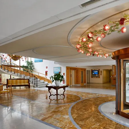 Grand Flora 4* Sorrento