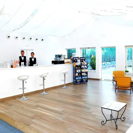 Grand Flora Otel Sorrento