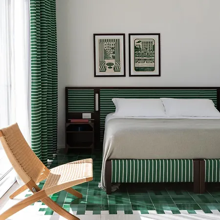 Grand Flora Hotel 4*