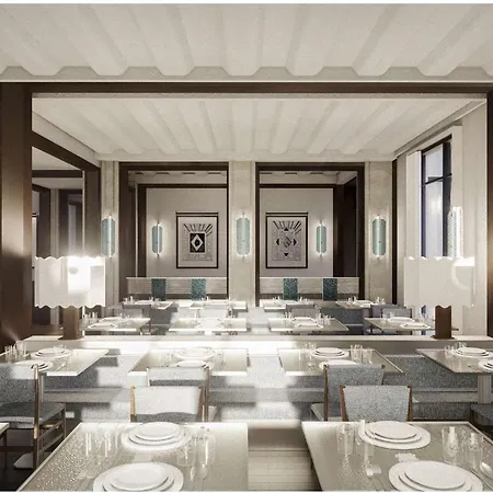 Hotel Grand Flora