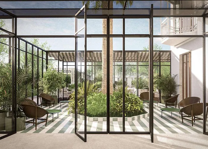 호텔 그랜드 플로라 4*